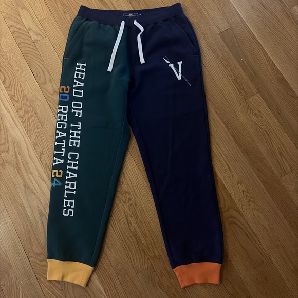 Vineyard Vines Other - Vineyard Vines HOCR 2024 Head of the Charles Regatta Split Color Fleece Jogger